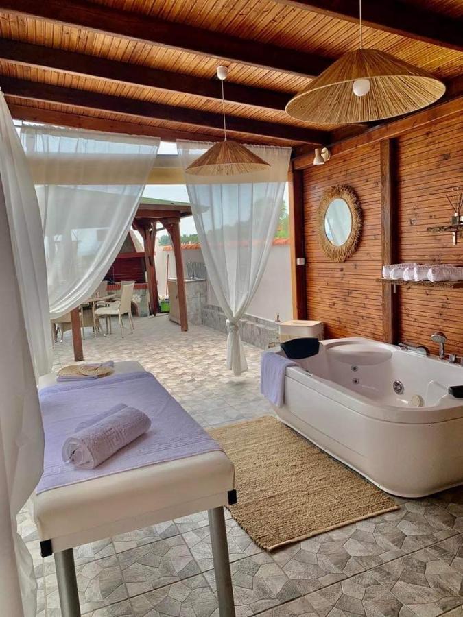 Wood House "Private Spa" Vergia Exterior foto